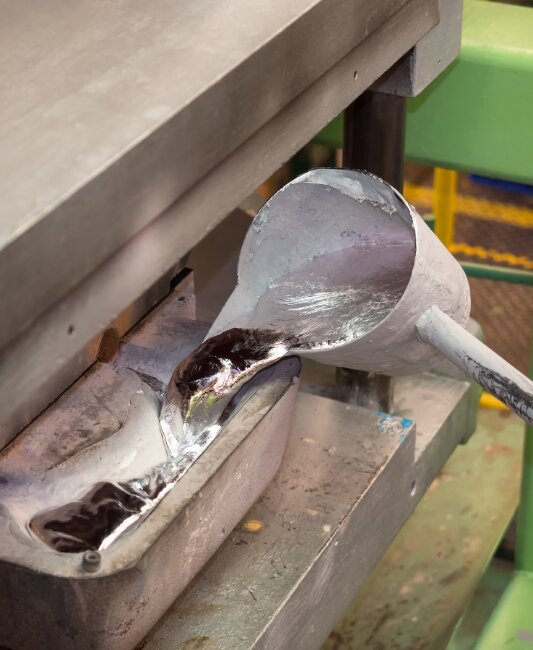 伊藤机工株式会社（IKK）